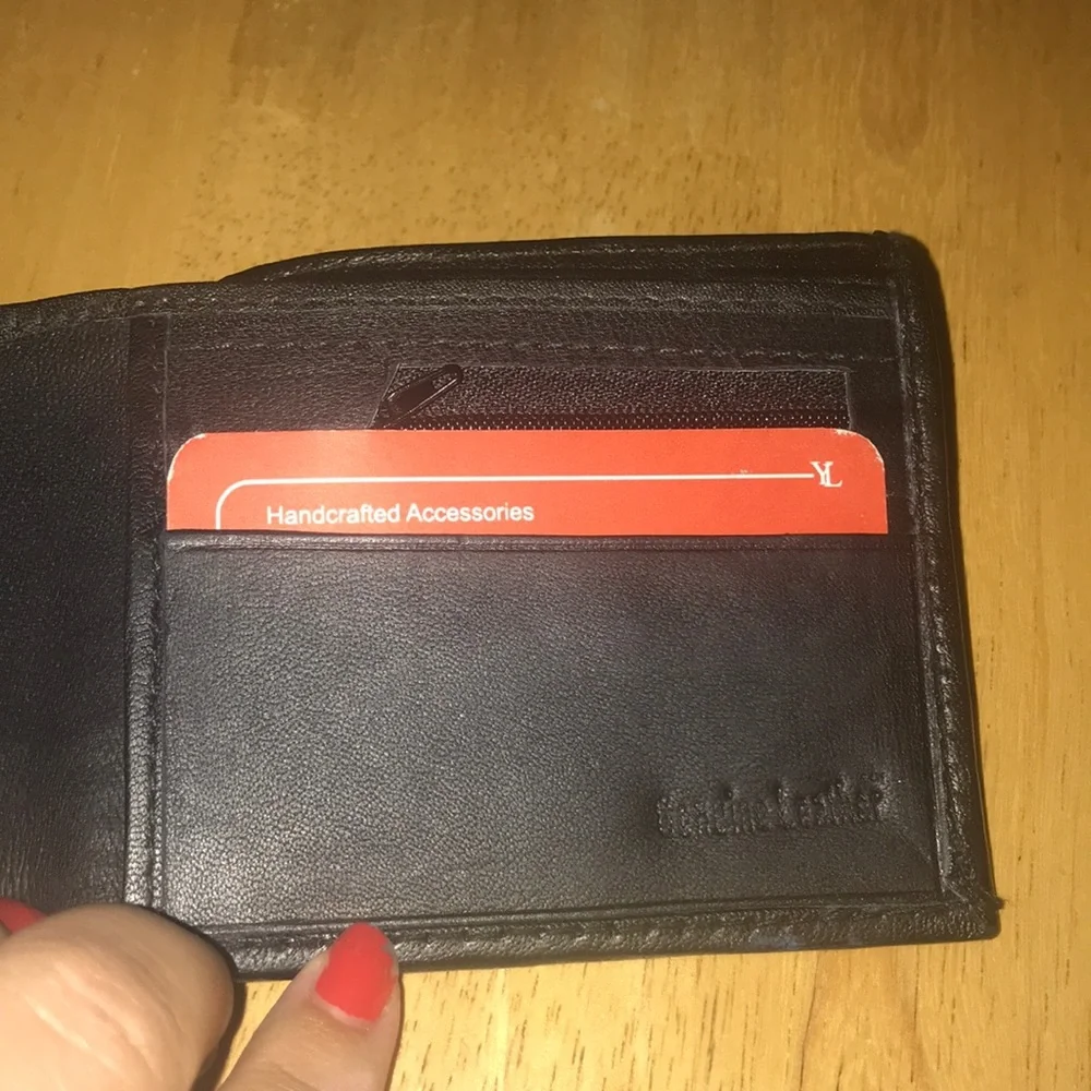 New Bi fold genuine leather wallet black